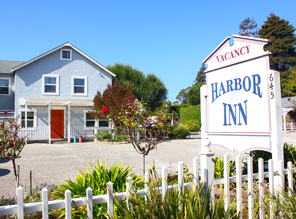 Welcome to Harbor Inn